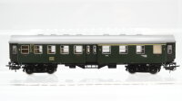 Unbekannt H0 Konvolut Personenwagen mit Mitteleinstieg 1./2.Kl. 2.Kl. grün DB