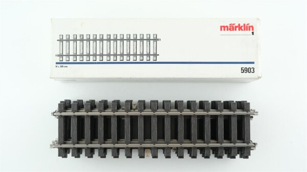 Märklin Spur 1 5903 gerades Gleis 300 mm 10 Stück (guter Zustand) in OVP