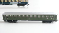 Märklin H0 Konvolut Personenwagen 1.Kl. blau Personenwagen 2.Kl. grün Personenwagen 2.Kl. "Hapag-Lloyd Tours" Autotransportwagen (leicht beschädigt) DB