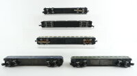 Märklin H0 Konvolut Personenwagen 1.Kl. blau Personenwagen 2.Kl. grün Personenwagen 2.Kl. "Hapag-Lloyd Tours" Autotransportwagen (leicht beschädigt) DB