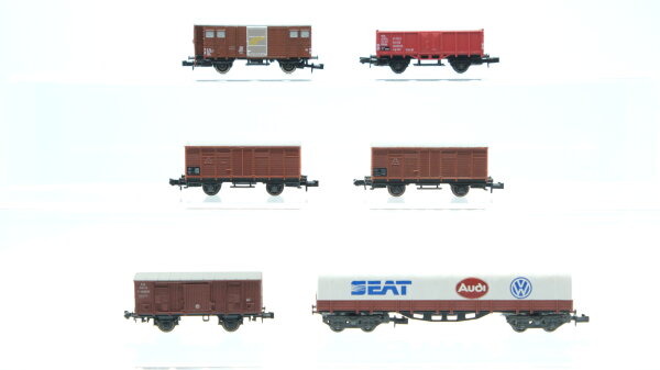 Unbekannt N Konvolut Gedeckte Güterwagen Hochbordwagen Niederbordwagen mit Plane "Seat Audi VW" DB/F.S./u.a.