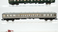 Fleischmann N Konvolut Personenwagen grün 2.Kl. Silberling 1./2.Kl. Speisewagen "BordRestaurant" DB (1 Wagen mit Kleberesten und fehlenden Puffern)