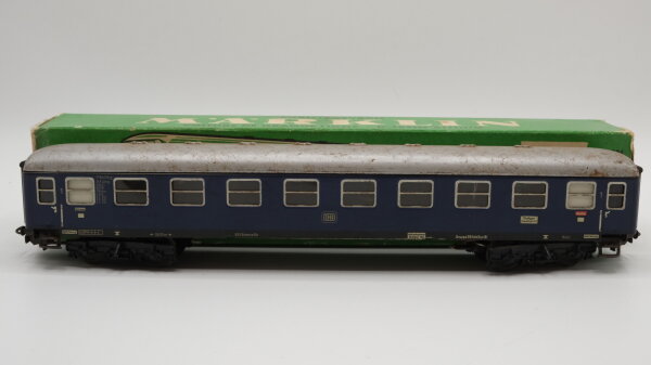 Märklin H0 4027 Reisezugwagen (dunkelblauer Wagenkasten) A4ümg der DB