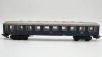 Märklin H0 4027 Reisezugwagen (dunkelblauer Wagenkasten) A4ümg der DB