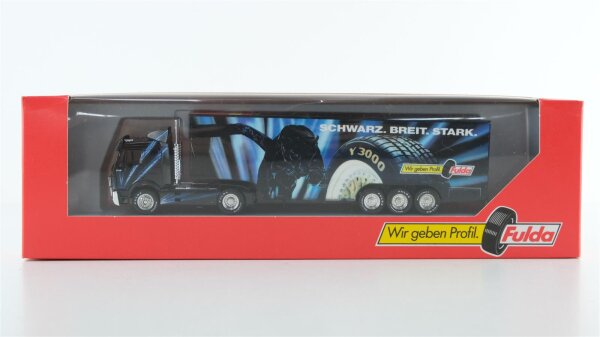 Herpa H0 166483 Mercedes-Benz SK 88 Koffersattelzug "Fulda" Promotion Truck Y 3000