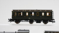 Fleischmann H0 Konvolut Personenwagen Abteilwagen 3-achsig 2.Kl., Postwagen 2-achsig mit Bremserhaus, Gepäckwagen 3-achsig mit Schiebetüren DB, K.P.E.V., DRG