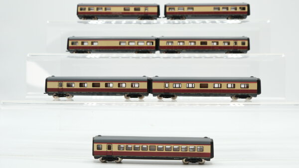 Roco N Konvolut "TEE Helvetia" Zwischenwagen (Kupplungen unvollständig)