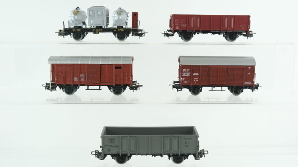Märklin H0 Konvolut Hochbordwagen Gedeckter Güterwagen mit Bremserhaus Gedeckter Güterwagen Containetrtargewagen "VTG" mit Bremserhaus DB/DR/NS/SBB-CFF/NSCB