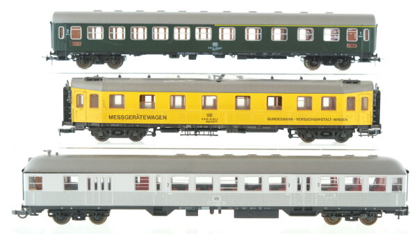 Roco H0 Konvolut Personenwagen 1./2.Kl. grün Personenwagen mit Führerstand und Gepäckabteil 2.Kl. "Silberling" Messgerätewagen DB