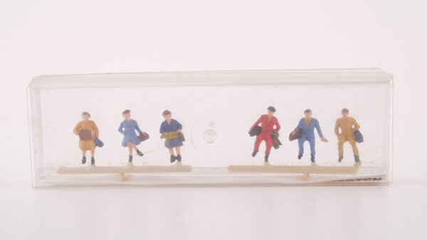 Merten H0 855 Reisende sitzend (Frauen und Männer)