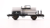 Unbekannt H0 Kesselwagen mit Bremserbühne DR mit...