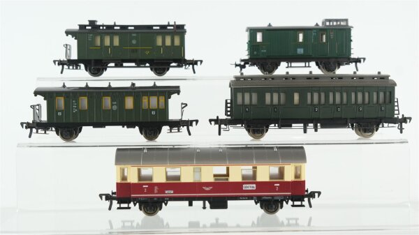 Fleischmann H0 Konvolut Abteilwagen grün 1./2.Kl. Personenwagen beige-rot 2.Kl. Personenwagen grün 2./3.Kl. Postwagen Packwagen Länderbahn/K.Bay.Sts.B./u.a.