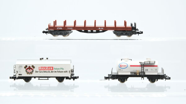 Ibertren/Sowa N Konvolut Güterwagen Flachwagen mit Rungen 4-achsig, Kesselwagen "Esso", Kühlwagen "Riegeler Felsen Pils" R.N., DB