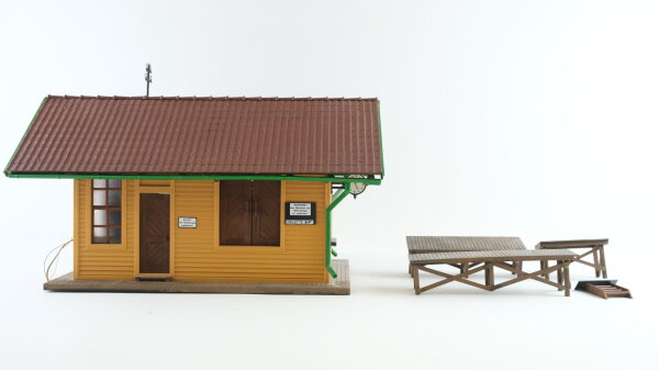 Pola G Güterschuppen (montiert)