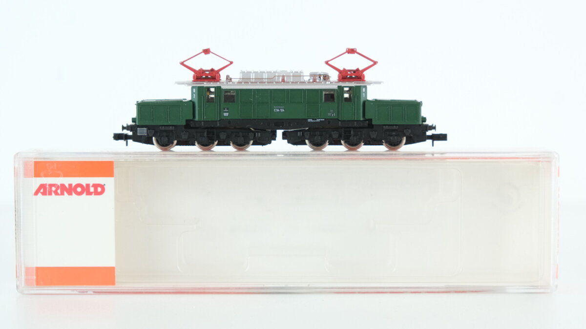 ARNOLD E94 001  N - Elektrická lokomotiva BR 194 147 (E94) DB \"Krokodýl\" - ARNOLD