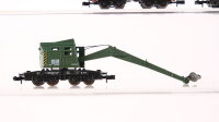 Minitrix N Konvolut Güterwagen Kranwagen mit Schutzwagen, Selbstentladewagen "Rhein-Kies" Selbstentladewagen "Erz IIId" DB
