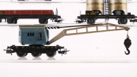 Märklin H0 Konvolut Güterwagen Kranwagen mit Schutzwagen, Braunkohlenstaubwagen, 2 x gedeckte Güterwagen 1 x Schlussbeleuchtung DB