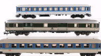 Märklin H0 Konvolut Personenwagen Reisezugwagen 2.Kl., Gepäckwagen mit 4 Rolltoren DB