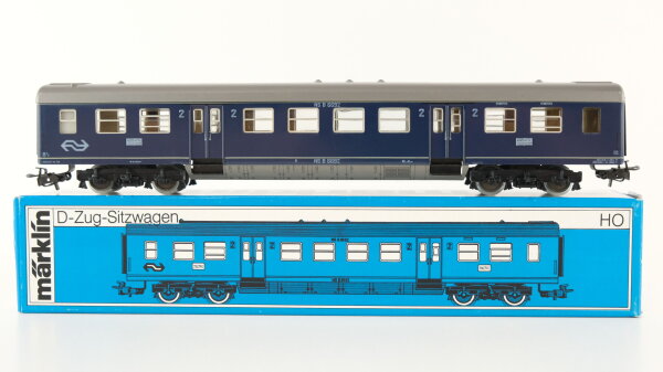 Märklin H0 4049 Reisezugwagen B 6692 der NS