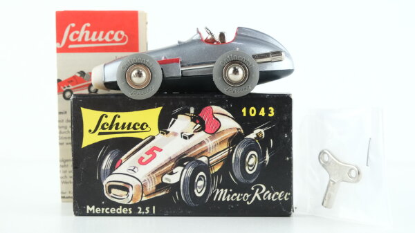 Schuco 01631 Micro Racer 1043 Mercedes 2,5L silber