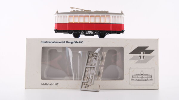 Wiener Stadtwerke-Verkehrsbetriebe H0 Straßenbahn Typ K (ohne Antrieb) OVP mit ZB