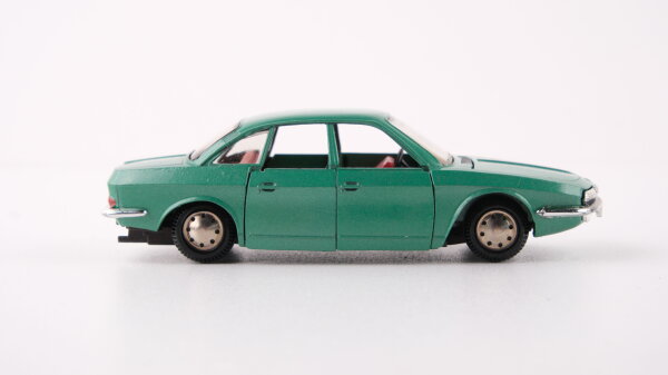 Märklin 1:43 1811 NSU RO 80 metallic grün