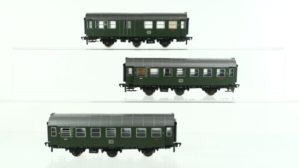 Fleischmann H0 Konvolut Personenwagen 2.Kl. Personenwagen 2.Kl. mit Expressgutabteil 3-achsig DB