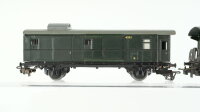 Märklin H0 Konvolut Personenwagen "3291" mit Innenbeleuchtung grün 3.Kl. Packwagen "4003" grün Blech Länderbahn