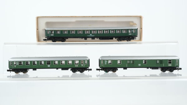 Arnold/Minitrix N Konvolut Abteilwaghen 1./2.Kl. Personenwagen Packwagen DB