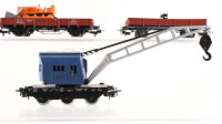 Märklin H0 Konvolut Güterwagen Kranwagen, Kranschutzwagen, Niederbordwagen mit Raupe, Hochbordwagen, gedeckter Güterwagen mit Schlusslichter DB