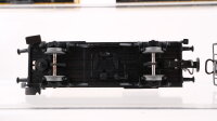 Märklin H0 Konvolut Güterwagen 3 x Bananenwagen, 2 x Kesselwagen DB