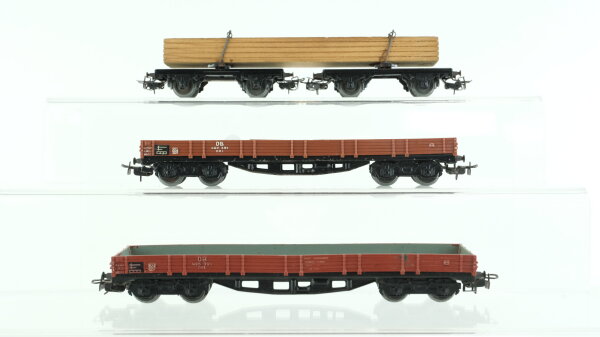 Märklin H0 Konvolut Güterwagen 2 x Drehschemelwagen Blech mit Ladung, 2 x Niederbordwagen 4-achsig lang DB, u.a.