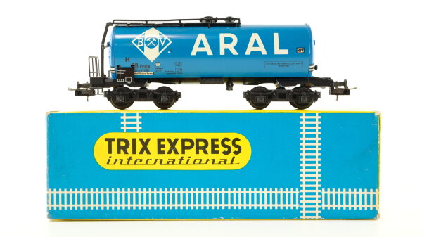 Trix H0 3694 Kesselwagen ARAL DB