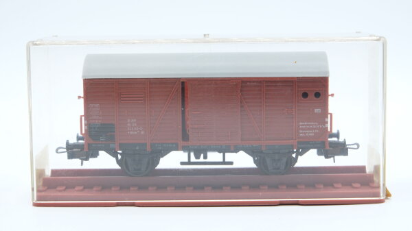 Trix H0 3419 Gedeckter Güterwagen DB