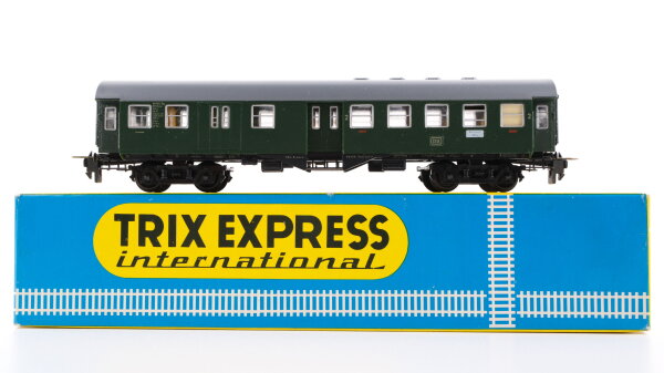 Trix H0 3776 Personenwagen mit Gepäckabteil 2.Kl. DB