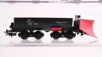 Unbekannt H0 Konvolut Güterwagen Schneepflug, Kesselwagen "Aral", gedeckter Güterwagen, Transportwagen mit Schmalspurlok, Flachwagen DB, u.a.