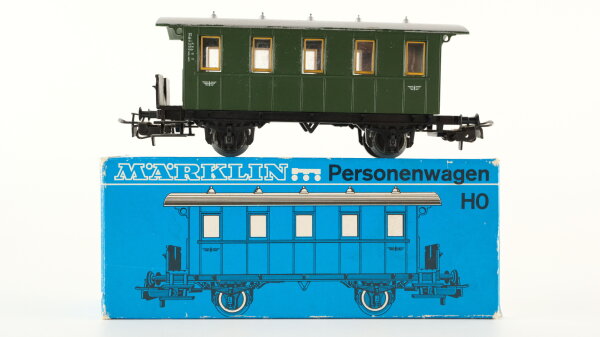 Märklin H0 4007 Reisezugwagen (grüner Wagenkasten) Bi / Ci