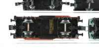 Trix/unbekannt H0 Konvolut Güterwagen gedeckter Güterwagen, Güterzugbegleitwagen, Rungenwagen, Caboos Reading 90258 DB, u.a.