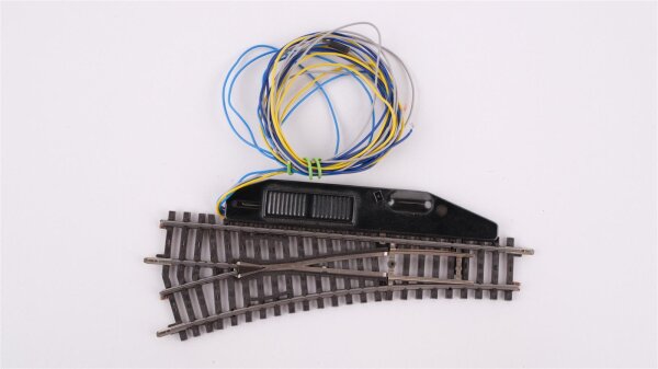 Märklin H0 2261 / 2264 K-Gleis Elektrische Weiche links (gebrauchter Zustand)
