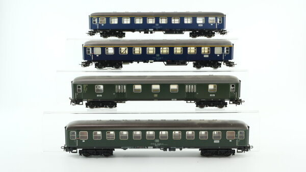Märklin H0 Konvolut Personenwagen Abteilwagen 1.Kl., Abteilwagen 2.Kl., Gepäckwagen DB