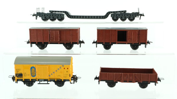 Trix H0 Konvolut Güterwagen Tiefladewagen leer, gedeckte Güterwagen "Bananen, 2 x braun", Mittelbordwagen DB