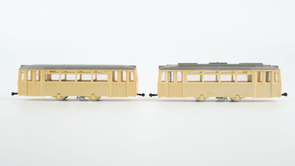 Prefo H0 Strassenbahn 2-teilig STANDMODELL ohne Antrieb