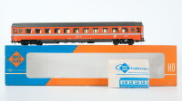 Roco H0 4237A Abteilwagen 2.Kl. ÖBB (1 Puffer fehlt)