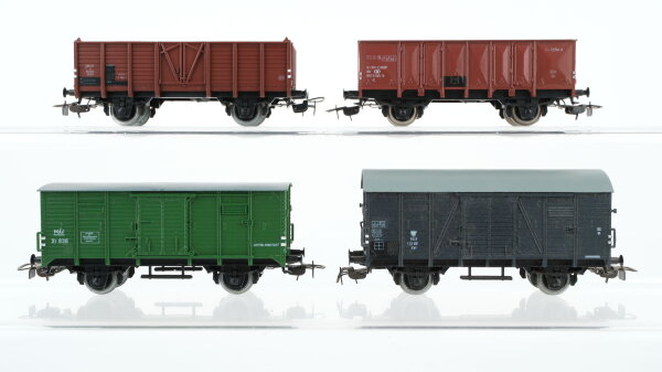 Piko H0 Konvolut Gedeckte Güterwagen Hochbordwagen P.K.P./MAV/SBB-CFF/SNCB