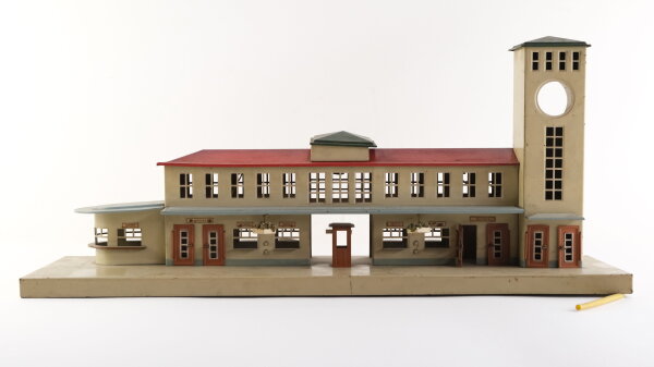 Kibri Bahnhof aus Blech