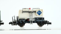 Fleischmann N Konvolut Güterwagen Kesselwagen "Esso, Aral", Güterzugbegleitwagen mit Schiebetür und Zugschlußlicht DB