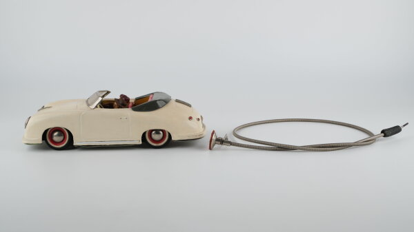 Distler Electromatic 7500 Porsche 356 mit Zündschlüssel, Fernbedienung? und Figuren vermutlich übermalt