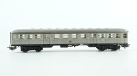 Märklin H0 4042 Reisezugwagen B4nb der DB