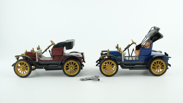 Schuco Konvolut Opel Doktorwagen 1228 blau, 1228 rot mit 1 Schlüssel