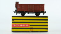 Trix H0 20/118 Gedeckter Güterwagen mit Bremserhaus DB